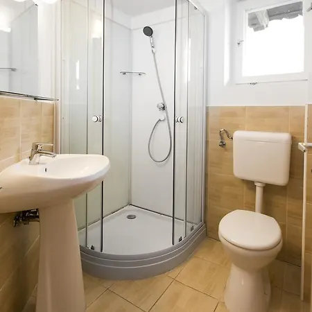 Ridehouse * シュラートミンク