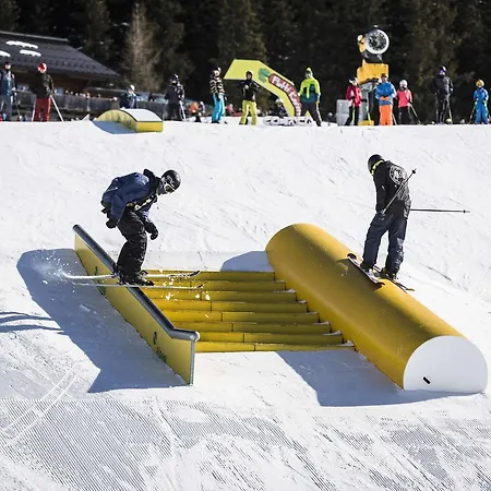 ベッド・アンド・ブレックファスト Ridehouse *