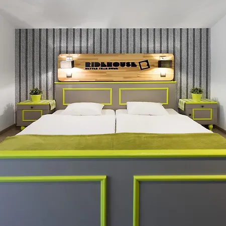 Ridehouse ベッド・アンド・ブレックファスト シュラートミンク